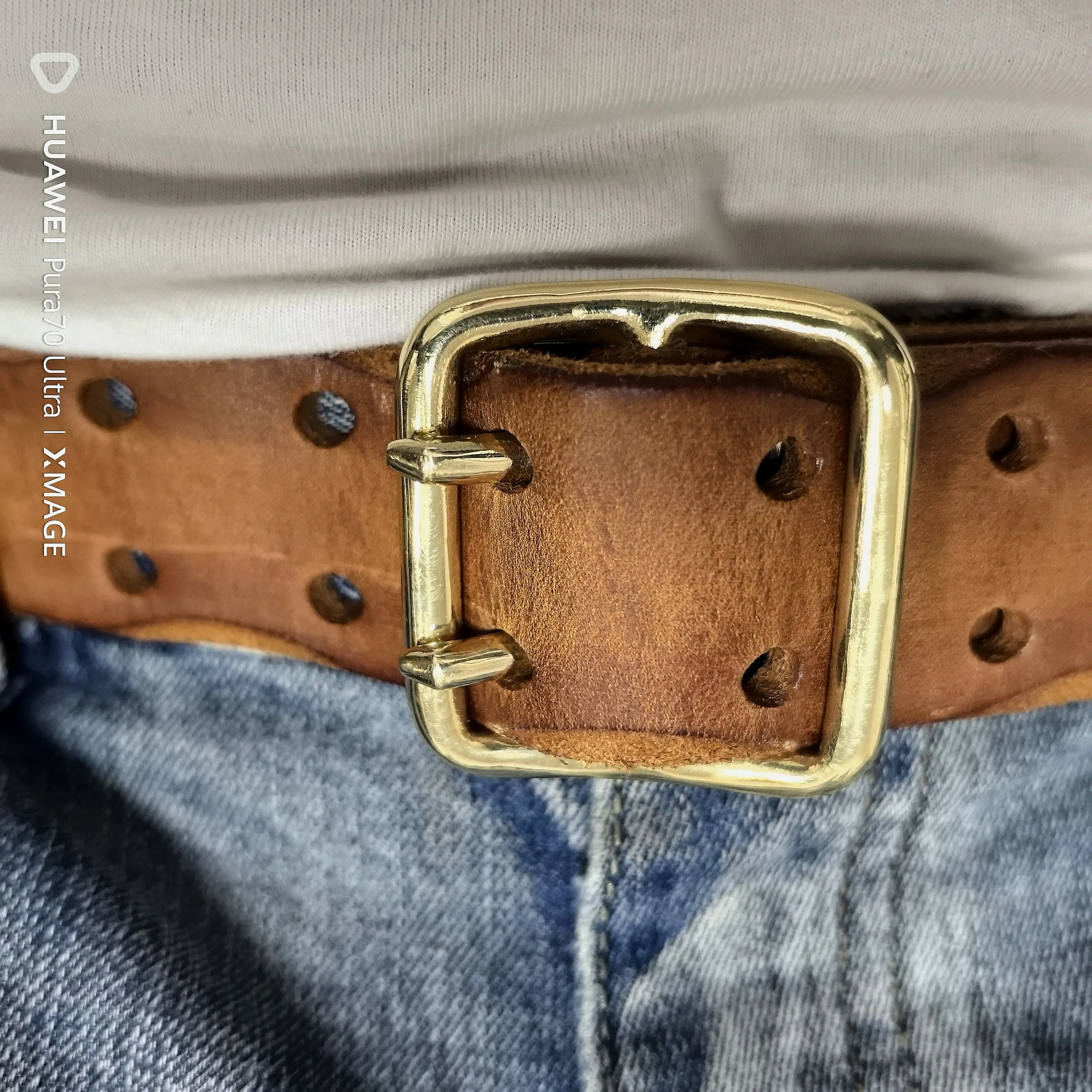 Solid Brass Double Needle Double Hole 38mm Jeans Universal Casual Top Leather Belt
Solid Brass Double Needle Double Hole 38mm Jeans Universal Casual Top Leather Belt