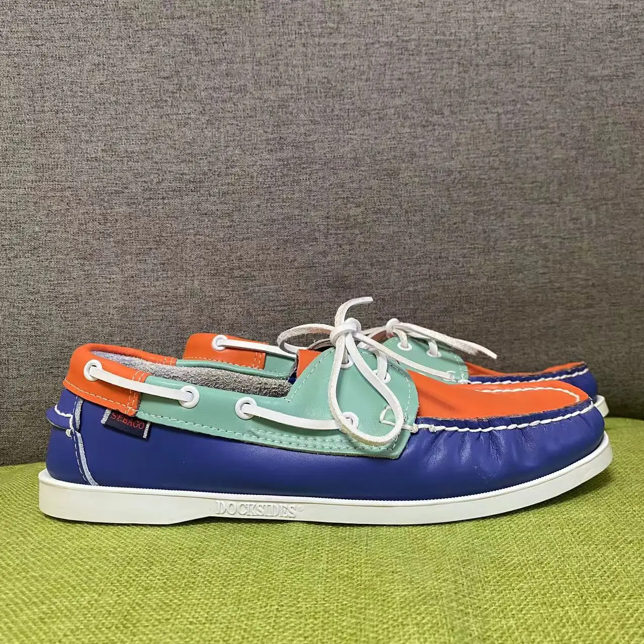 Men Homme Authentic Sebago Docksides Shoes - Premium Leather Moc Toe Lace Up Boat Shoes DA15
Men Homme Authentic Sebago Docksides Shoes - Premium Leather Moc Toe Lace Up Boat Shoes DA15