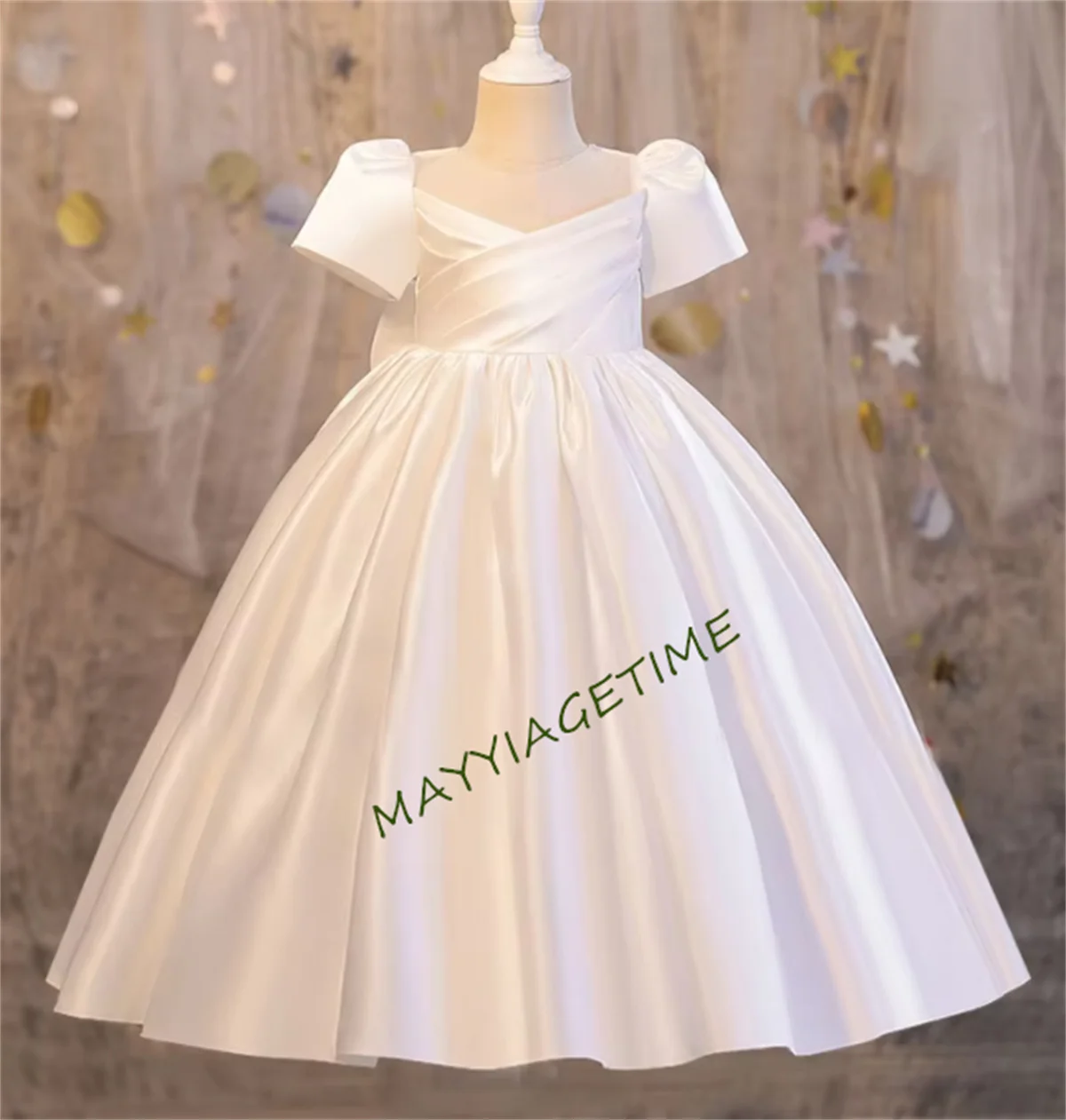 Custom madeKid Ball Gown Flower Girl Dresses with Big Bow Puffy Solid Satin Little Princess Dress Toddler First Gowns Birthday D
Custom madeKid Ball Gown Flower Girl Dresses with Big Bow Puffy Solid Satin Little Princess Dress Toddler First Gowns Birthday D