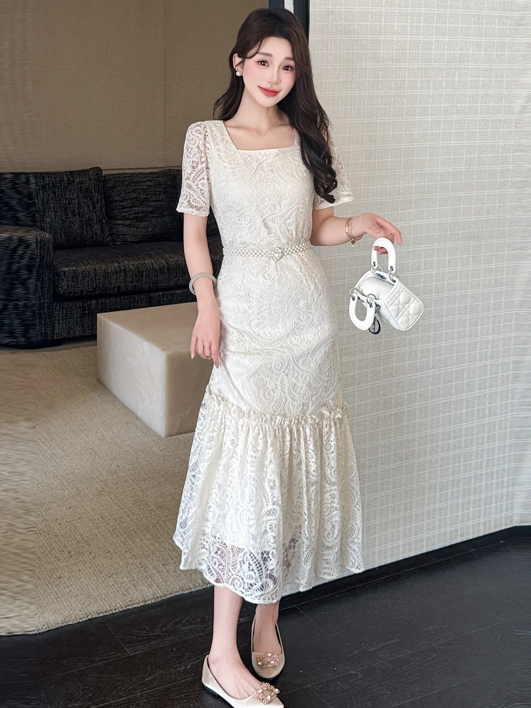 Elegant Embroidered Lace Fish Tail Dress Women's High Waist Short Sleeve Summer New Style Fashionable Ladylike Dress
Elegant Embroidered Lace Fish Tail Dress Women's High Waist Short Sleeve Summer New Style Fashionable Ladylike Dress