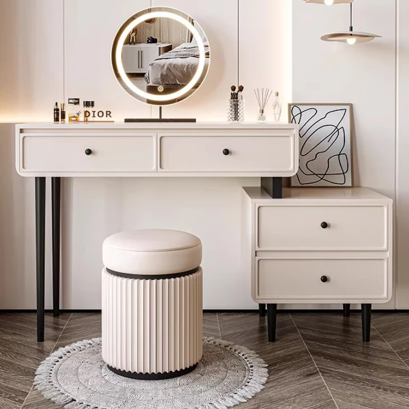 Экономичный туалетный столик белого цвета для макияжа, офиса, французский угловой туалетный столик, удобная мебель для спальни, полный комплект мебели для спальни
Экономичный туалетный столик белого цвета для макияжа, офиса, французский угловой туалетный столик, удобная мебель для спальни, полный комплект мебели для спальни