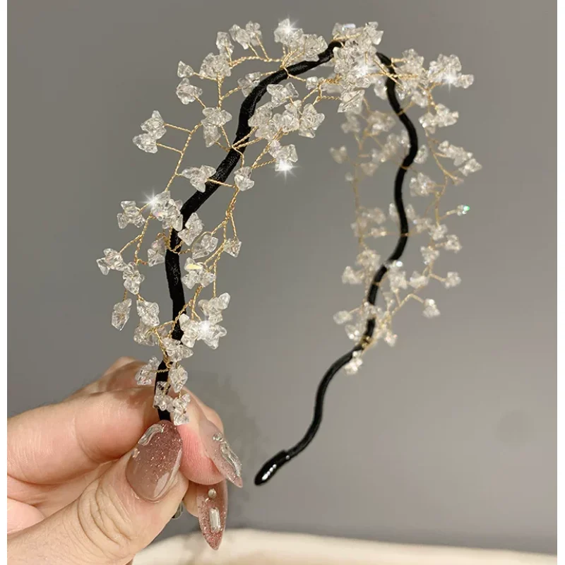 Summer Wave Crystal Hair Bracelet
Summer Wave Crystal Hair Bracelet
