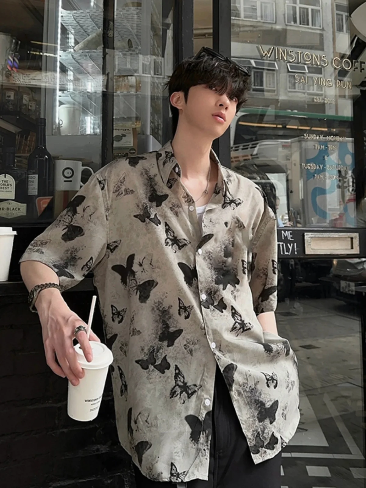 Water-Media Print Short-Sleeve Men's Shirt Summer Thin Dyed Design Outerwear Cool Five-Sleeve Breathable Casual Shirt
Water-Media Print Short-Sleeve Men's Shirt Summer Thin Dyed Design Outerwear Cool Five-Sleeve Breathable Casual Shirt