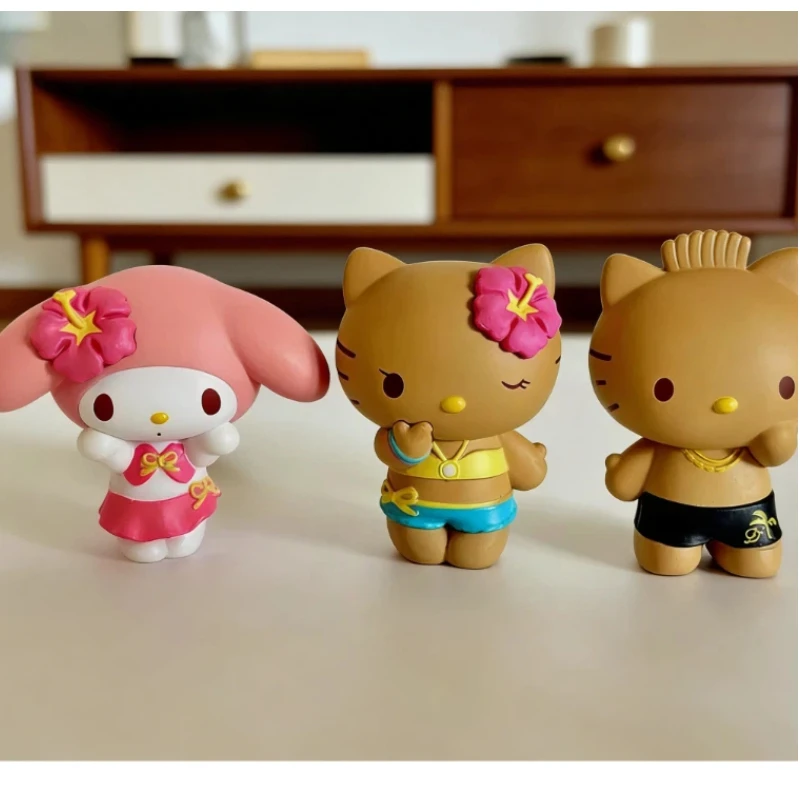 Новинка в наличии: Летняя коллекция Blind Box – Кукла-фигурка в стиле пляжных игр (Куроми, Hello Kitty, Цветочный Котик, Маленький Кролик) из черной кожи, настольное украшение
Новинка в наличии: Летняя коллекция Blind Box – Кукла-фигурка в стиле пляжных игр (Куроми, Hello Kitty, Цветочный Котик, Маленький Кролик) из черной кожи, настольное украшение