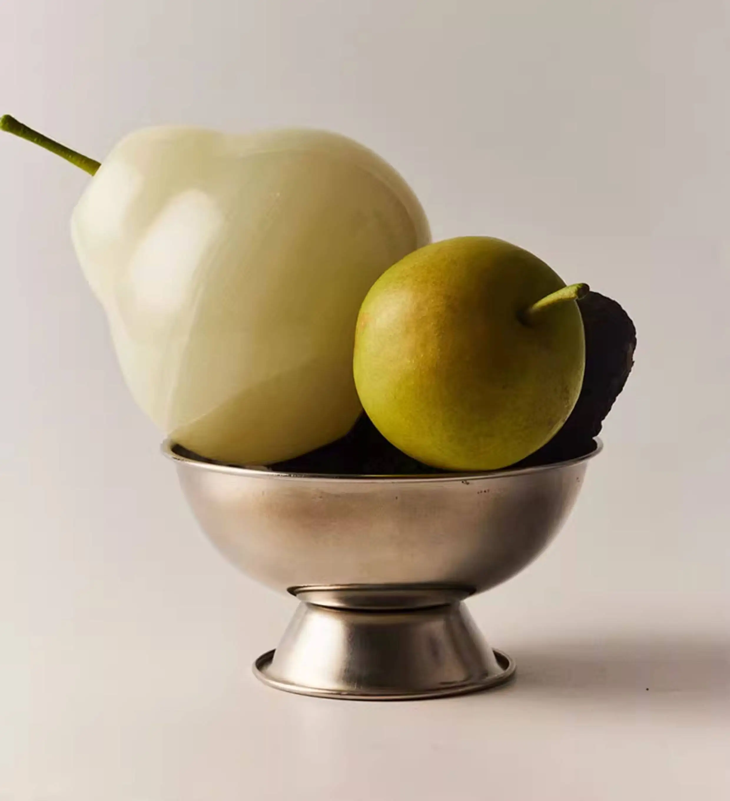 Incense table decoration natural jade hand polished creative pear shape incense retro new chinoiserie suitable for living room
Incense table decoration natural jade hand polished creative pear shape incense retro new chinoiserie suitable for living room