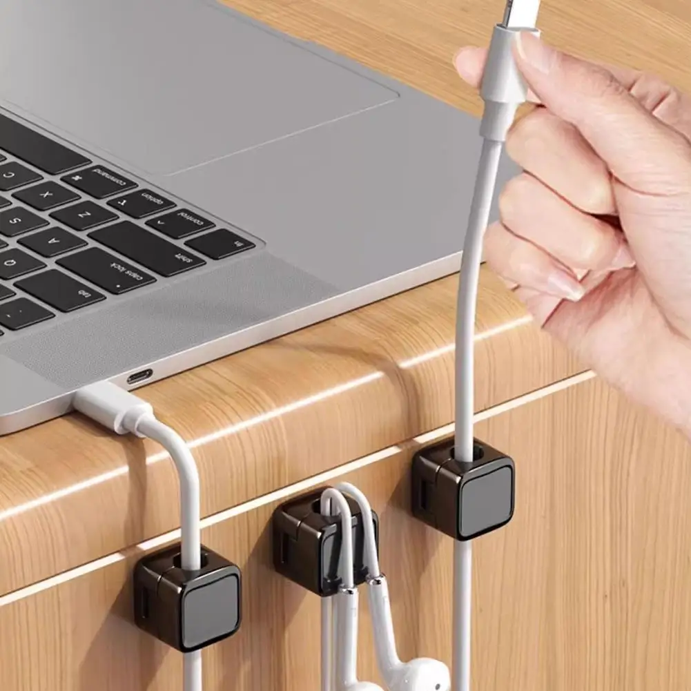 1Pcs Magnetic Cable Clip Winder Holder Self Adhesive Cord Clip Smooth Pulling Charging Cable Keeper Wire Clip For Car/Home
1Pcs Magnetic Cable Clip Winder Holder Self Adhesive Cord Clip Smooth Pulling Charging Cable Keeper Wire Clip For Car/Home
