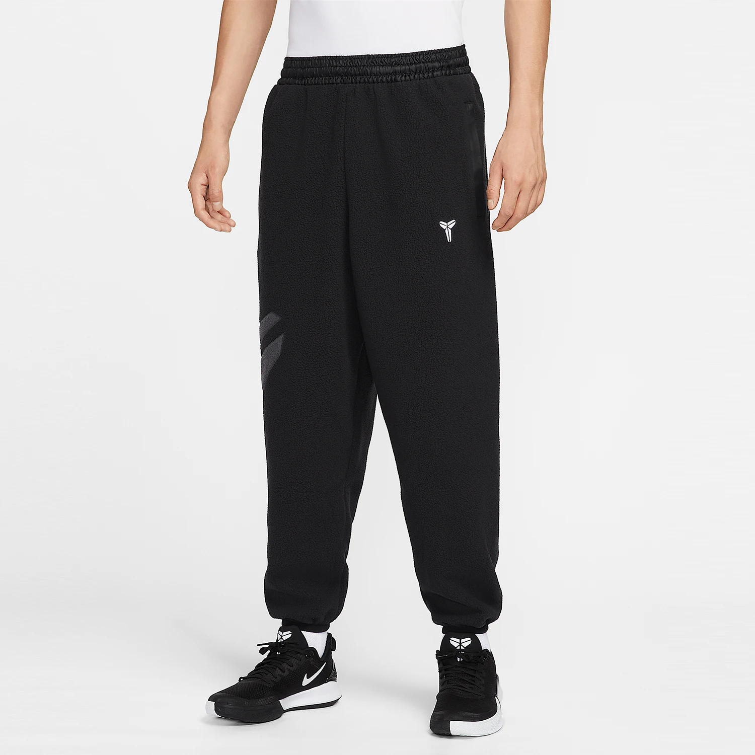 Оригинальные мужские баскетбольные спортивные брюки Nike с завязками для зимы IM4867-010
Оригинальные мужские баскетбольные спортивные брюки Nike с завязками для зимы IM4867-010