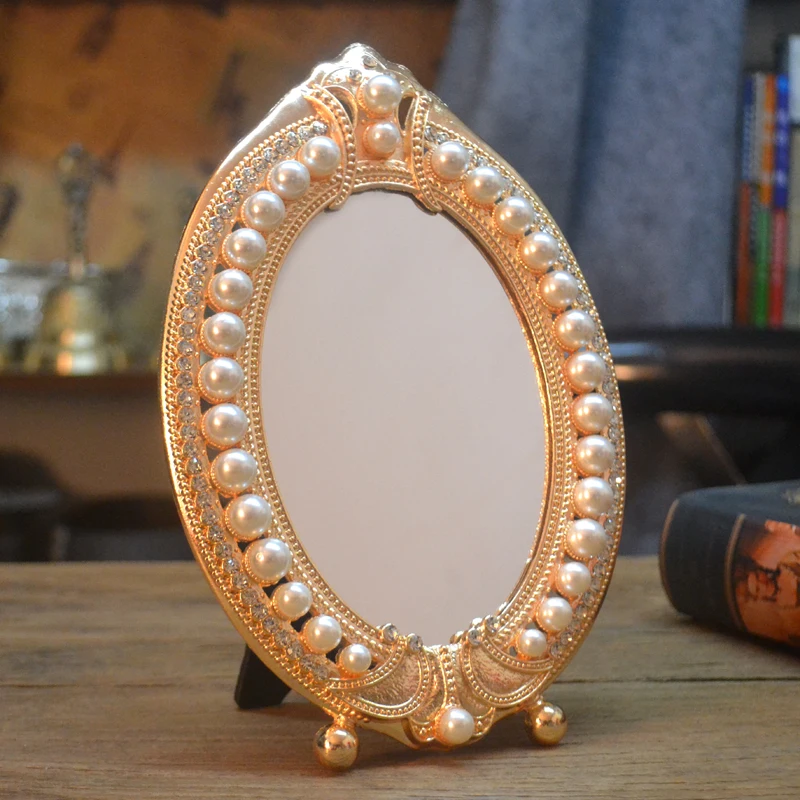 Gold Aesthetic Vanity Mirror Kawaii Cute Small Desk Mini Vintage Stand Mirror Creative Asthetic Girls Specchio Room Decorations
Gold Aesthetic Vanity Mirror Kawaii Cute Small Desk Mini Vintage Stand Mirror Creative Asthetic Girls Specchio Room Decorations
