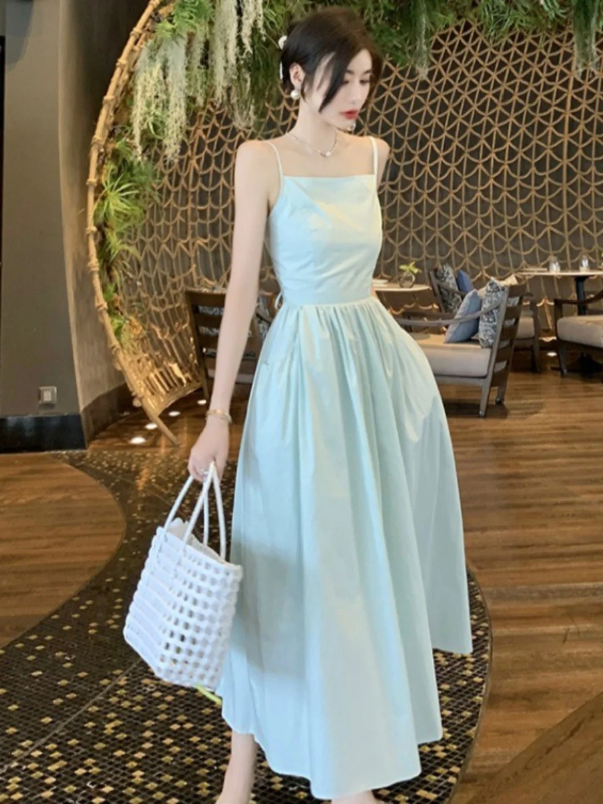 Sexy Strapless Backless Waist-Cinching Summer Design Beach Vacation Beach Long Dress Korean Style High Waist A-Line Skirt
Sexy Strapless Backless Waist-Cinching Summer Design Beach Vacation Beach Long Dress Korean Style High Waist A-Line Skirt