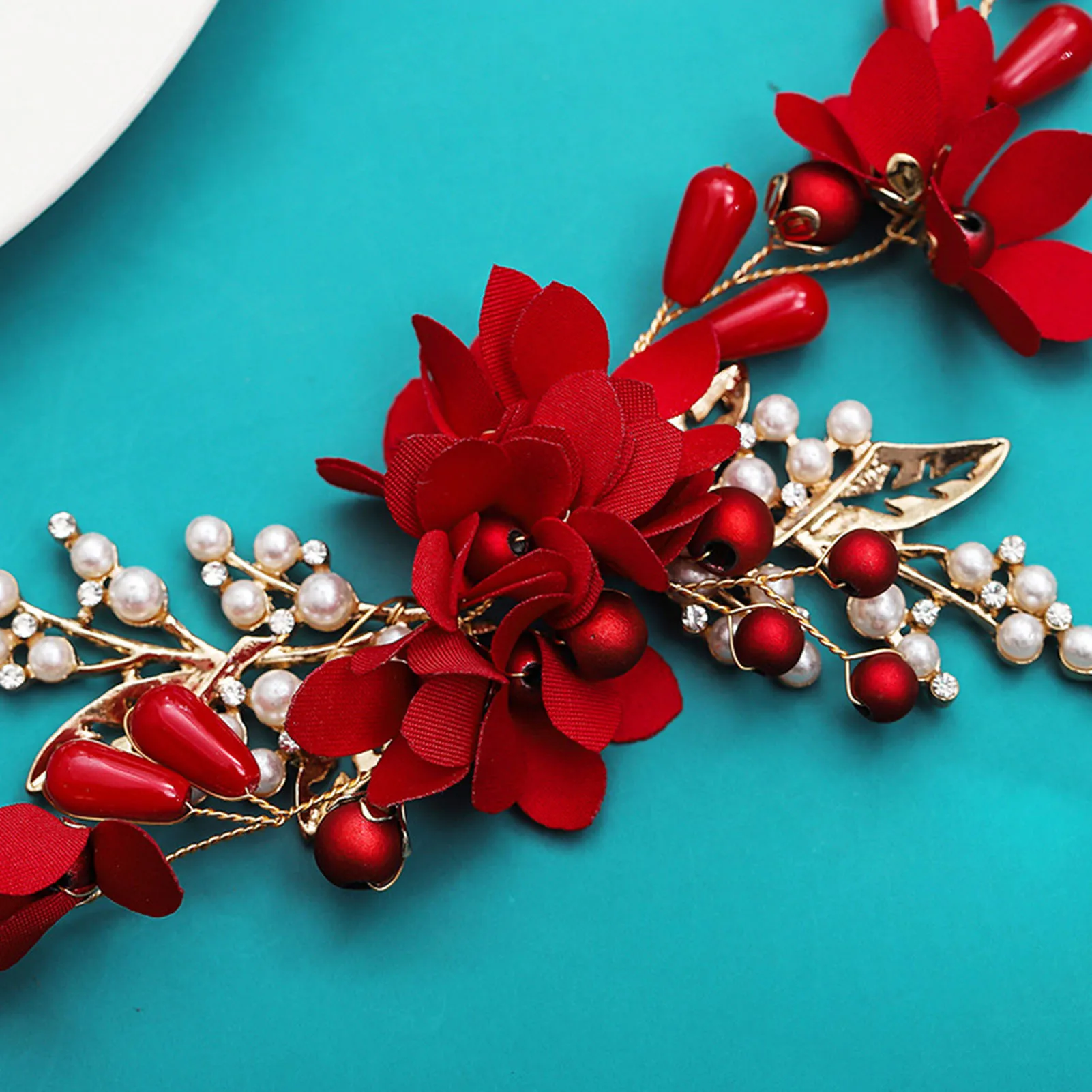 Female Bridal Red Flower Decor Hairbands Elegant Temperamental Hair Accessories for Bridesmaid Wedding Party Balls SAL99
Female Bridal Red Flower Decor Hairbands Elegant Temperamental Hair Accessories for Bridesmaid Wedding Party Balls SAL99