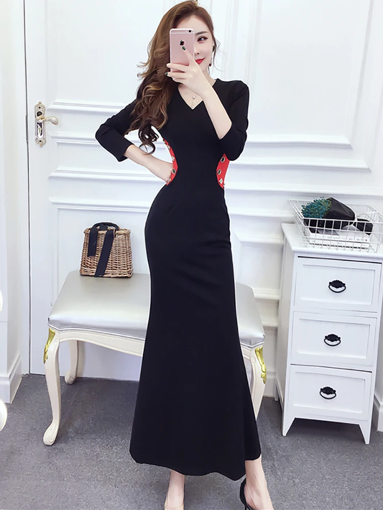 2025 Black Patchwork Red Chic Luxury Long Dress Women Long Sleeve V-Neck Festival Dresses Spring Elegant Bodycon Hip Wrap Dress
2025 Black Patchwork Red Chic Luxury Long Dress Women Long Sleeve V-Neck Festival Dresses Spring Elegant Bodycon Hip Wrap Dress