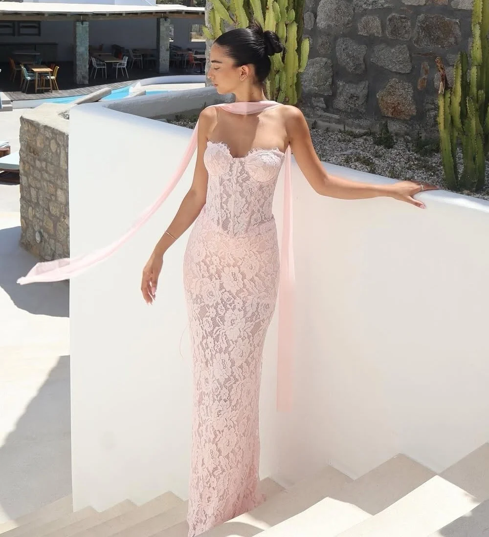 Customized Modest Fashion Pink Lace Shawl Straight Strapless Floor-Length For Birthday Party Evening Dresses High Quality
Customized Modest Fashion Pink Lace Shawl Straight Strapless Floor-Length For Birthday Party Evening Dresses High Quality