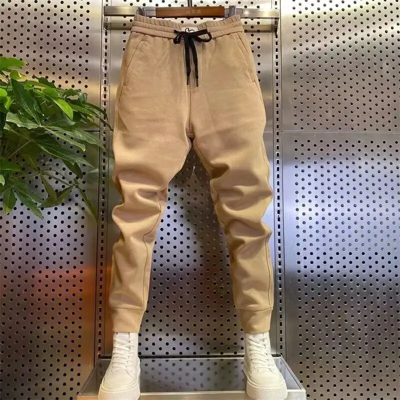 Мужские осенне-зимние тонкие повседневные брюки с отворотами, вышивкой в виде букв, боковой молнией, свободные брюки-харлан для работы
Мужские осенне-зимние тонкие повседневные брюки с отворотами, вышивкой в виде букв, боковой молнией, свободные брюки-харлан для работы