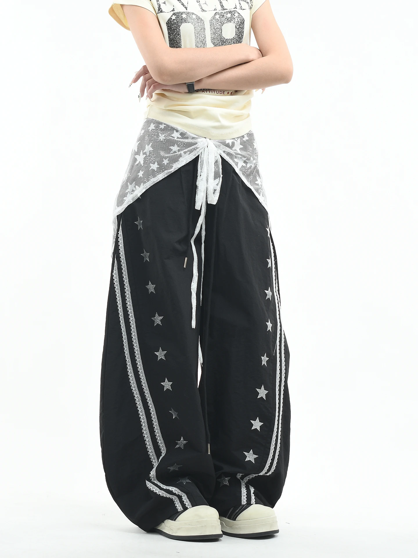 Женские брюки OV Original Sport Style: свободные, широкие, с кружевными вставками, для танцев и повседневной носки, летние, свободного кроя
Женские брюки OV Original Sport Style: свободные, широкие, с кружевными вставками, для танцев и повседневной носки, летние, свободного кроя