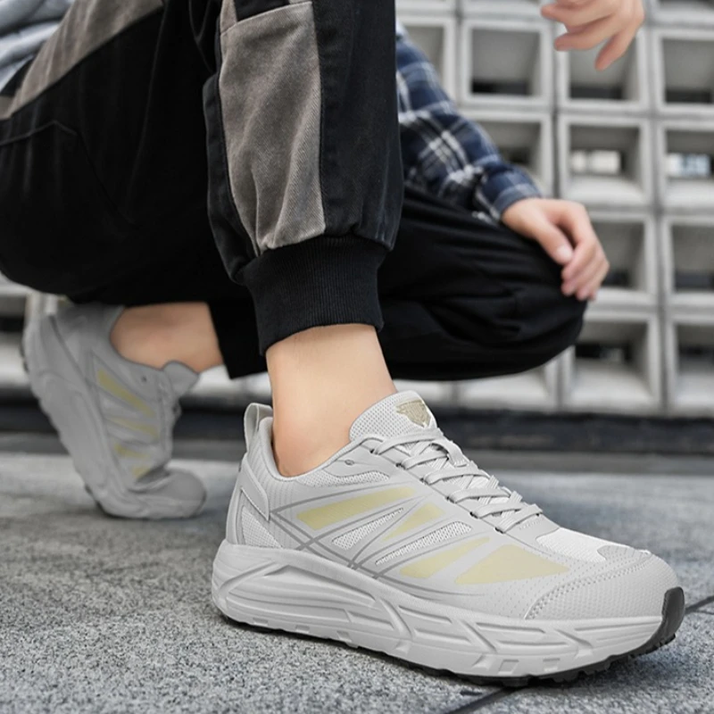 Мужская повседневная спортивная обувь большого размера на толстой подошве, увеличивающая рост, амортизирующая, дышащая, с цветными блоками, на шнуровке
Мужская повседневная спортивная обувь большого размера на толстой подошве, увеличивающая рост, амортизирующая, дышащая, с цветными блоками, на шнуровке