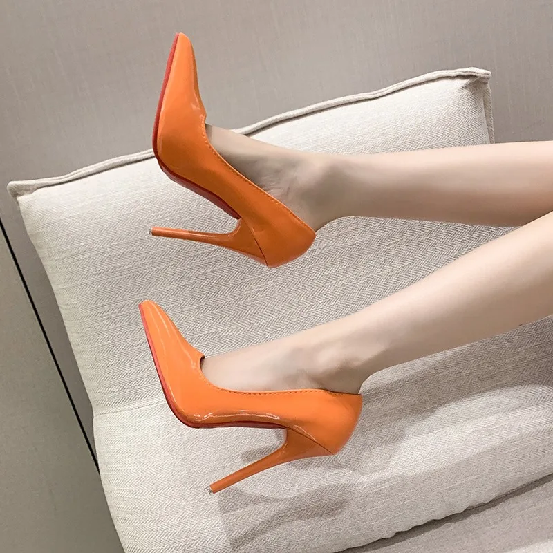 Women Pumps 2025 New Soft Leather High Heels Shoes for Women Fashion Pointed Toe Slip on Candy Colors Wedding High Heels Women
Women Pumps 2025 New Soft Leather High Heels Shoes for Women Fashion Pointed Toe Slip on Candy Colors Wedding High Heels Women