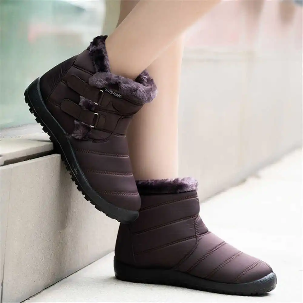 Женские кроссовки на мягкой подошве, желтые, винтажные, для бега, спортивные, сабо, теннисные, 39-40, новинка 2025 года, дропшиппинг
Женские кроссовки на мягкой подошве, желтые, винтажные, для бега, спортивные, сабо, теннисные, 39-40, новинка 2025 года, дропшиппинг