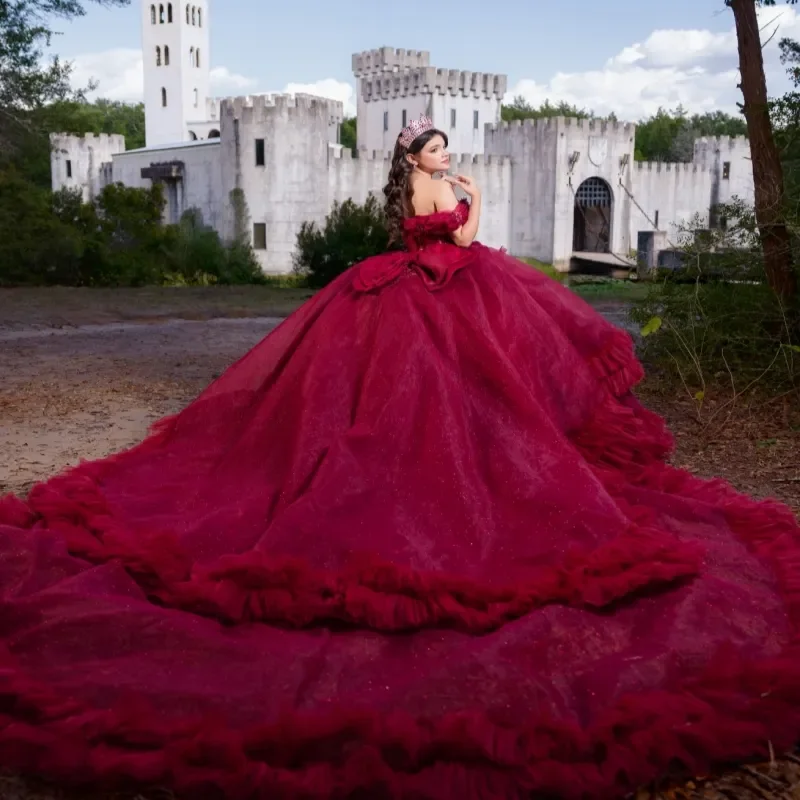 Red Shiny Quinceanera Dresses Off The Shoulder Applique Lace Beading Crystal Bow Tiered Tull Corset Party Birthday Sweet 16
Red Shiny Quinceanera Dresses Off The Shoulder Applique Lace Beading Crystal Bow Tiered Tull Corset Party Birthday Sweet 16
