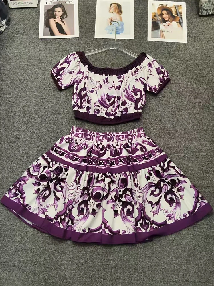 Fashion printed short-sleeved sexy shirt with one-word collar in summer new women's suit+high waist A-word skirt two-piece suit
Fashion printed short-sleeved sexy shirt with one-word collar in summer new women's suit+high waist A-word skirt two-piece suit