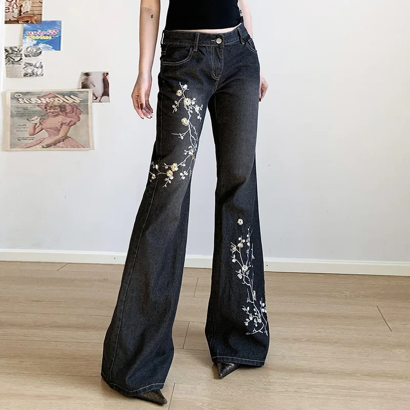 Retro Floral Embroidery Bell Bottom Jeans Women Flare Pants Wide Leg Boot Cut Denim Trousers High Street Hot Girls Low Waist
Retro Floral Embroidery Bell Bottom Jeans Women Flare Pants Wide Leg Boot Cut Denim Trousers High Street Hot Girls Low Waist