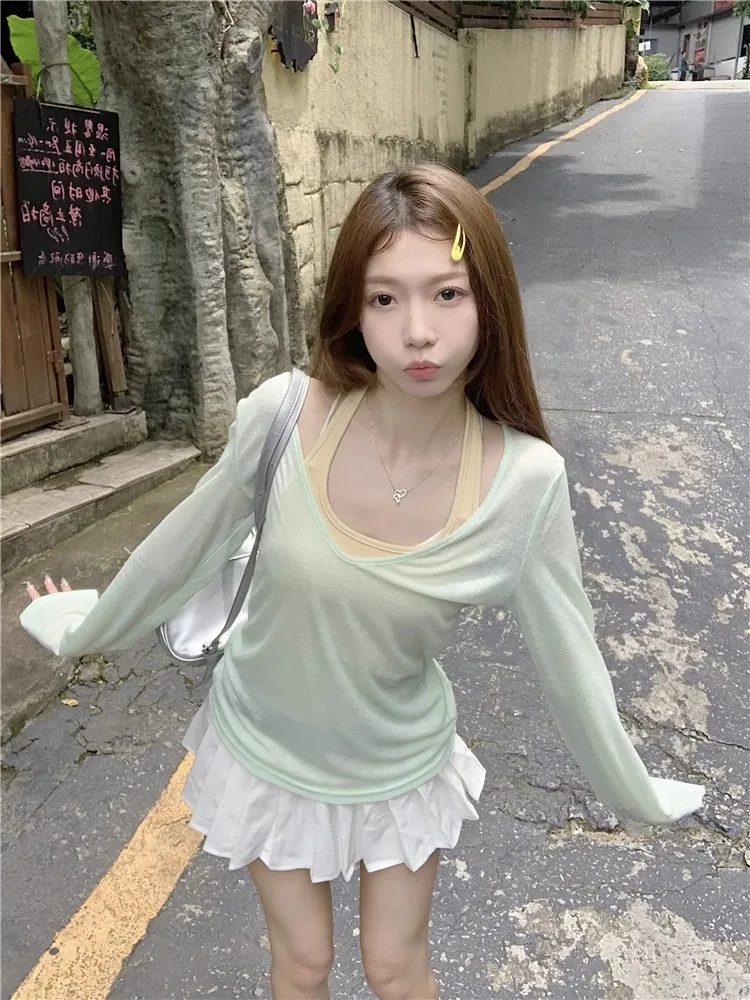 Pure Desire Style Women's Fashion Set V-Neck Thin Cover-Up Sunscreen T-Shirt Spring Summer Inner Wear Hanging Neck Vest Top T...
Pure Desire Style Women's Fashion Set V-Neck Thin Cover-Up Sunscreen T-Shirt Spring Summer Inner Wear Hanging Neck Vest Top T...