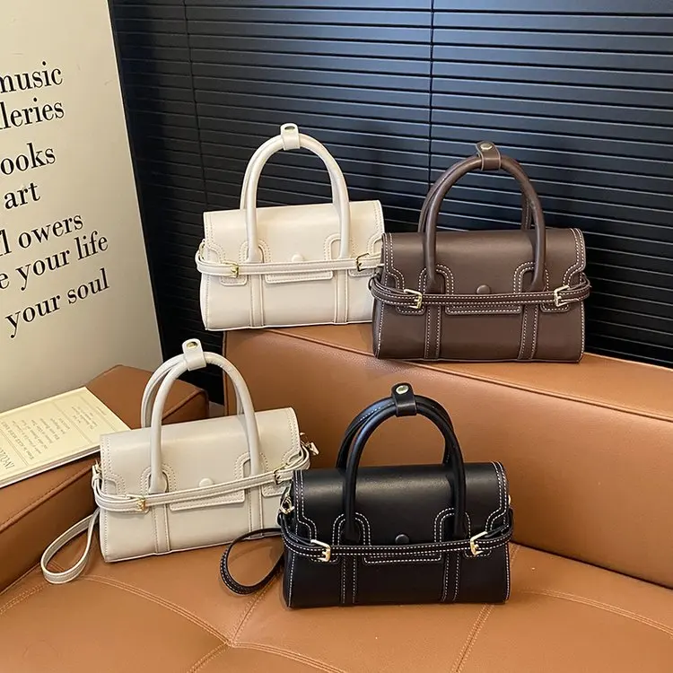 Vintage Matte Small Square Bag, Elegant Versatile Commute, Trendy Top-Handle Crossbody Shoulder Bag for Women
Vintage Matte Small Square Bag, Elegant Versatile Commute, Trendy Top-Handle Crossbody Shoulder Bag for Women