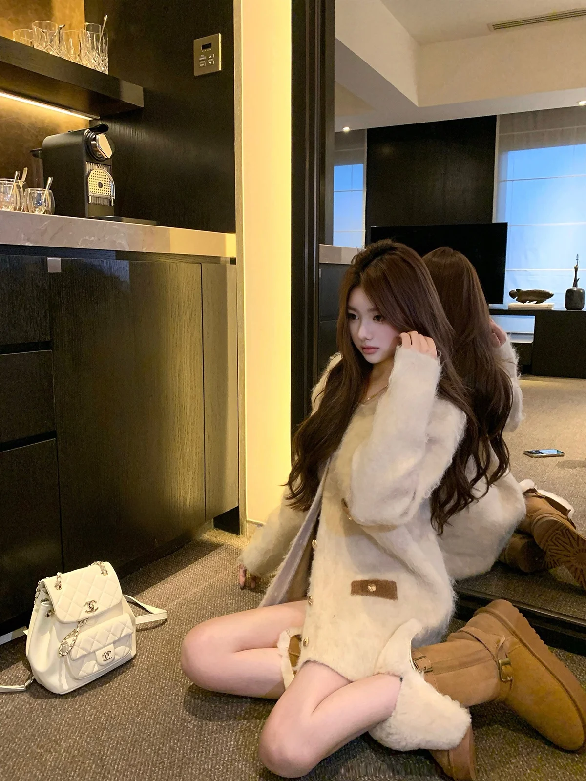 Женский вязаный кардиган Chien с длинными рукавами и V-образным вырезом, повседневный, свободного кроя, из смесовой ткани (полиэстер, шерсть), осенне-зимняя мода
Женский вязаный кардиган Chien с длинными рукавами и V-образным вырезом, повседневный, свободного кроя, из смесовой ткани (полиэстер, шерсть), осенне-зимняя мода