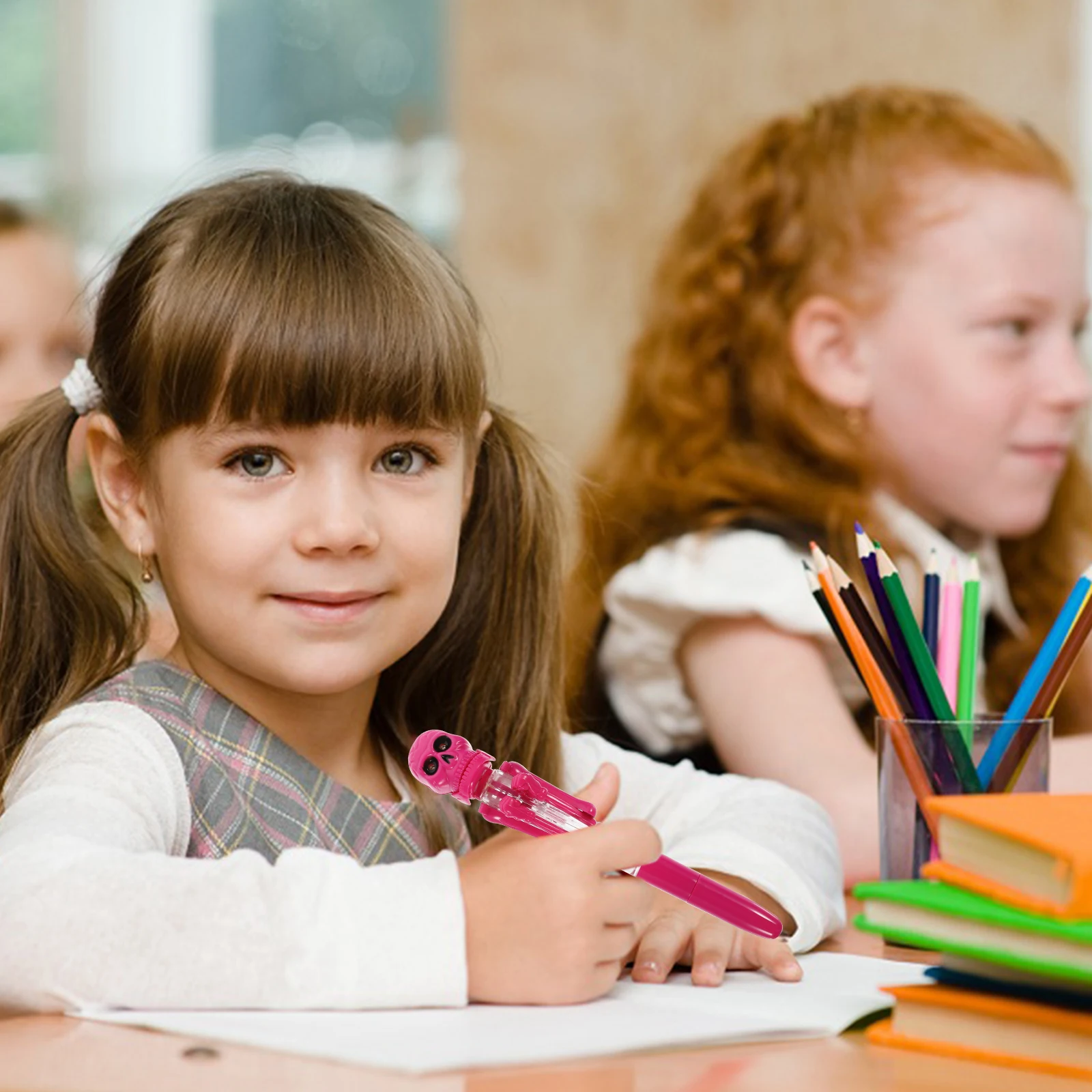 3Pcs Halloween Ballpoint Pen Pumpkin Skull Glowing Dark Funny Design Classroom Party Supplies Kids Halloween Ballpoint Pens
3Pcs Halloween Ballpoint Pen Pumpkin Skull Glowing Dark Funny Design Classroom Party Supplies Kids Halloween Ballpoint Pens