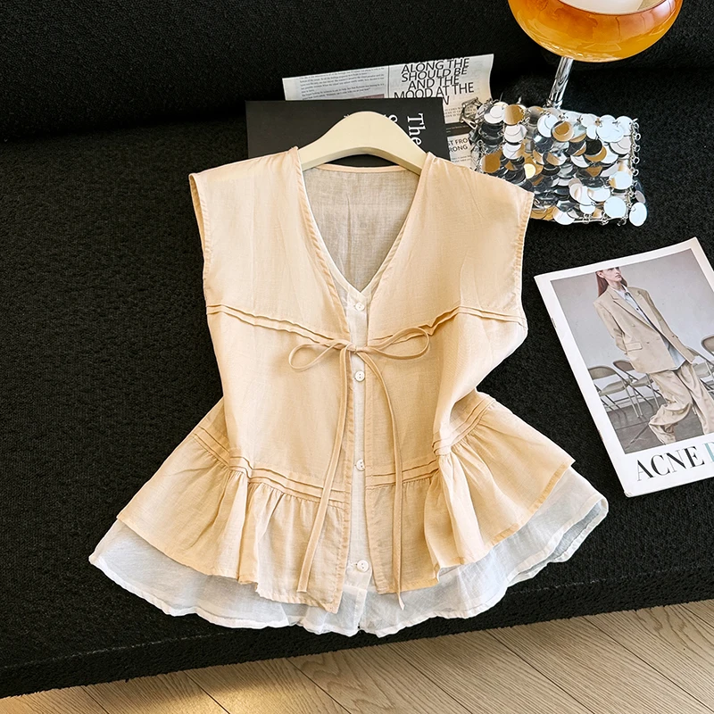 Korean Style V-Neck Tie-Detail Sleeveless Top Women's Summer Shirt Unique Slimming Design Caozhou Linen Fabric Fashionable
Korean Style V-Neck Tie-Detail Sleeveless Top Women's Summer Shirt Unique Slimming Design Caozhou Linen Fabric Fashionable