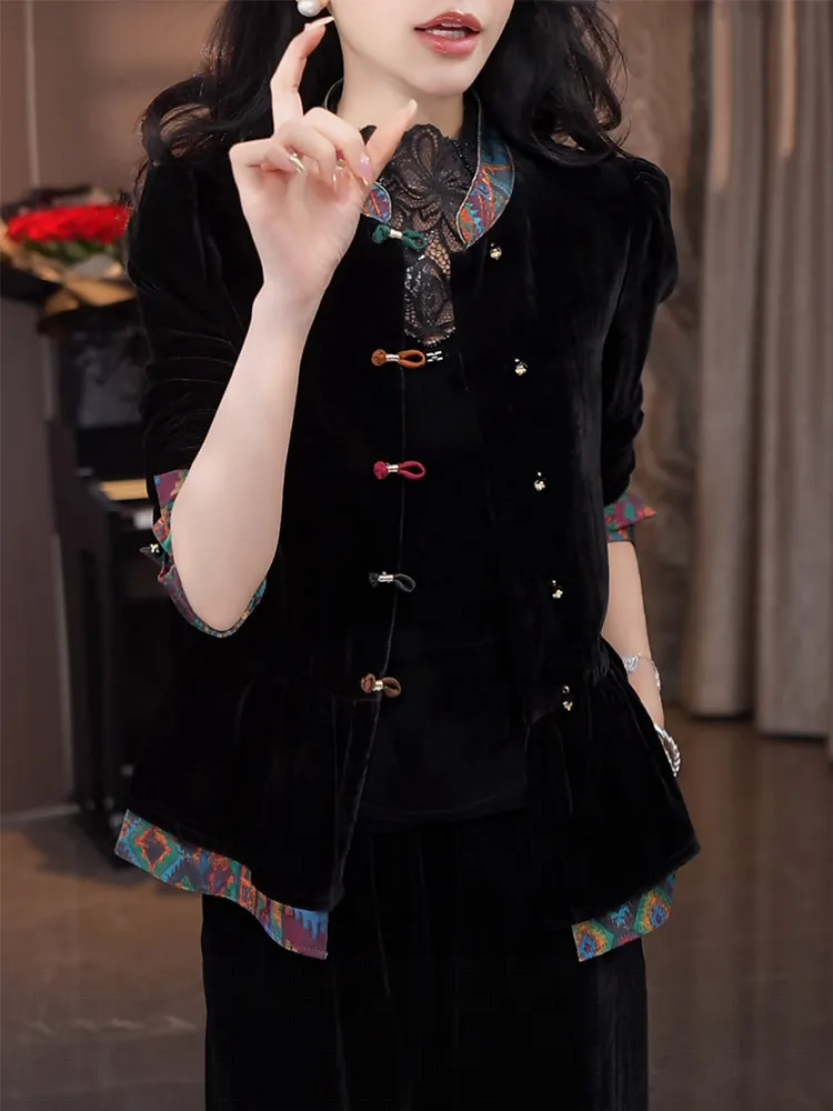 Элегантная бархатная куртка с пуговицами, модная, стройнящая, женская, в китайском стиле, свободного кроя, с длинными рукавами, воротником-стойкой
Элегантная бархатная куртка с пуговицами, модная, стройнящая, женская, в китайском стиле, свободного кроя, с длинными рукавами, воротником-стойкой