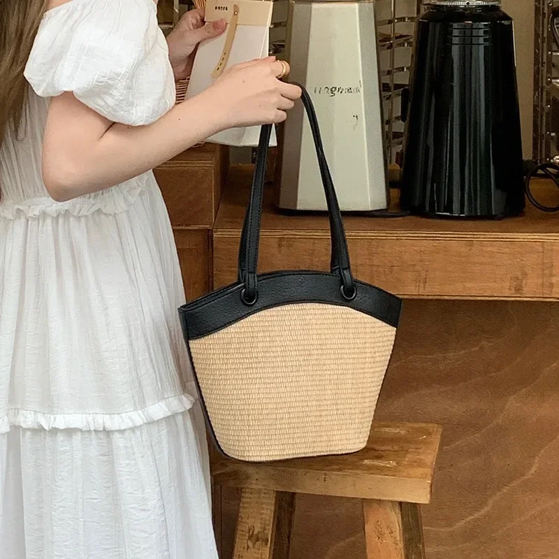 Fashion Ladies Straw Woven Handbag Large Capacity Summer Holiday Beach Casual Totes Top-Handle Bags Elegant Retro Shoulder Bags
Fashion Ladies Straw Woven Handbag Large Capacity Summer Holiday Beach Casual Totes Top-Handle Bags Elegant Retro Shoulder Bags