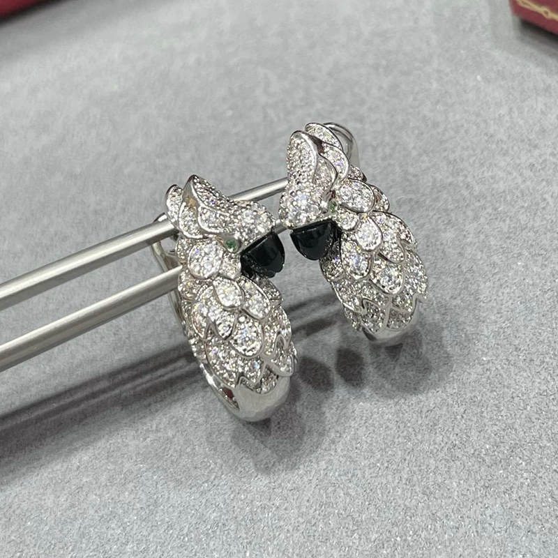 New Luxury Designer Pure 925 Sterling Silver Jewelry For Women Birds Design Stud Earrings Parrot Classic Bohemia Design Fine
New Luxury Designer Pure 925 Sterling Silver Jewelry For Women Birds Design Stud Earrings Parrot Classic Bohemia Design Fine