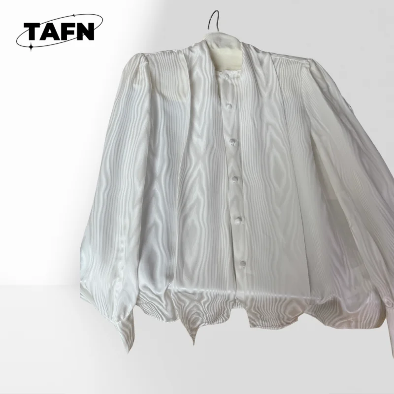 Women’s Puff Sleeve Shirt Square Neck Blouse Mandarin Collar Shirt Casual Breathable Top Printed Relaxed FitAH01134
Women’s Puff Sleeve Shirt Square Neck Blouse Mandarin Collar Shirt Casual Breathable Top Printed Relaxed FitAH01134