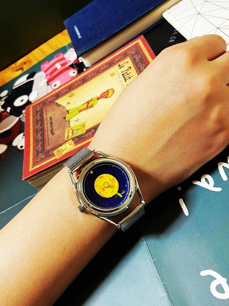 Men's and Women's Watches Couple Watches Little Prince B612 Planet Creative Design Leisure Sports Watch Birthday Gift Box
Men's and Women's Watches Couple Watches Little Prince B612 Planet Creative Design Leisure Sports Watch Birthday Gift Box