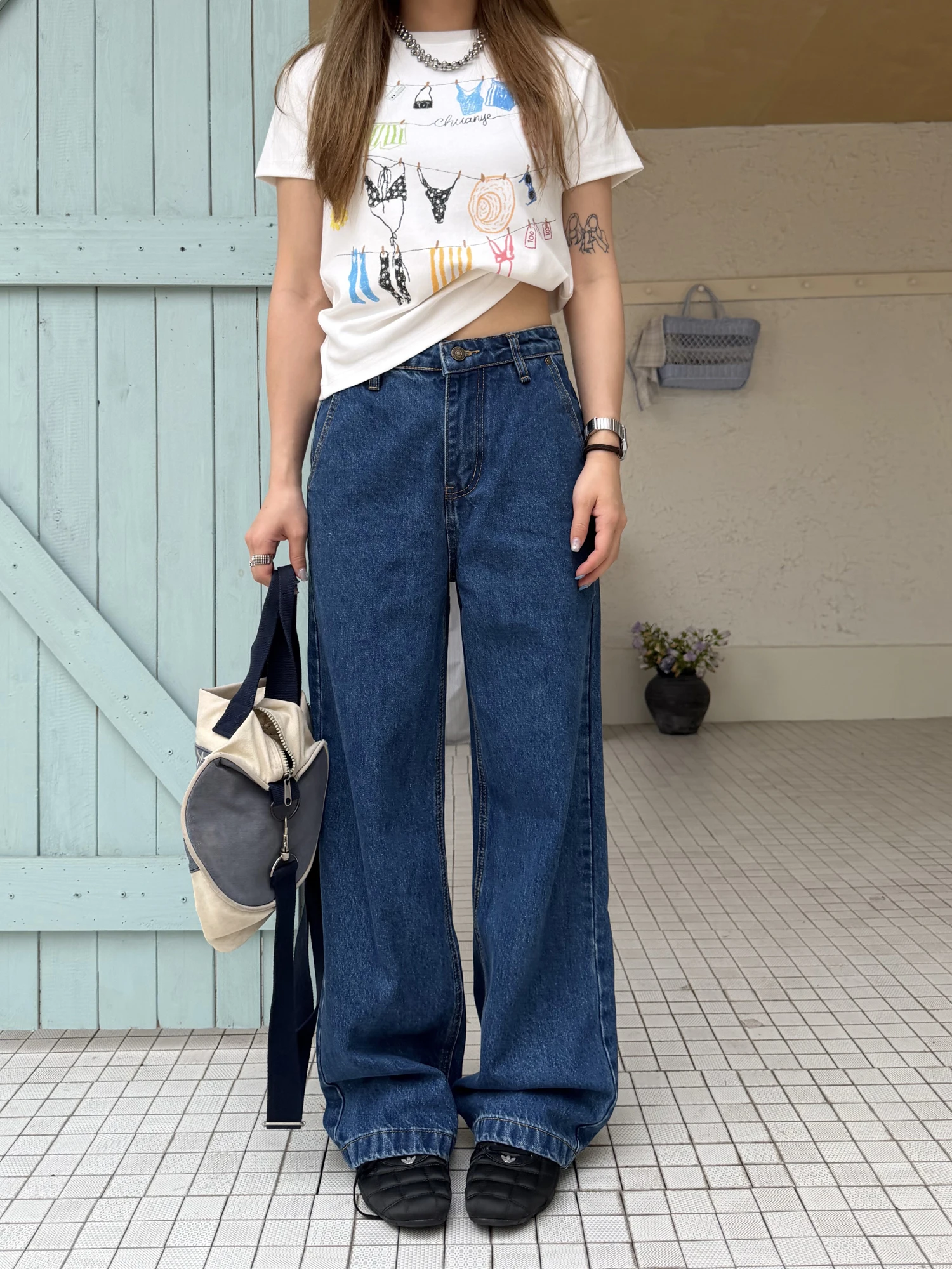 Slim Fit High Waist Blue Jeans Men Women Straight Leg Casual Long Pants Washed Denim Versatile Comfortable Straight Jeans
Slim Fit High Waist Blue Jeans Men Women Straight Leg Casual Long Pants Washed Denim Versatile Comfortable Straight Jeans