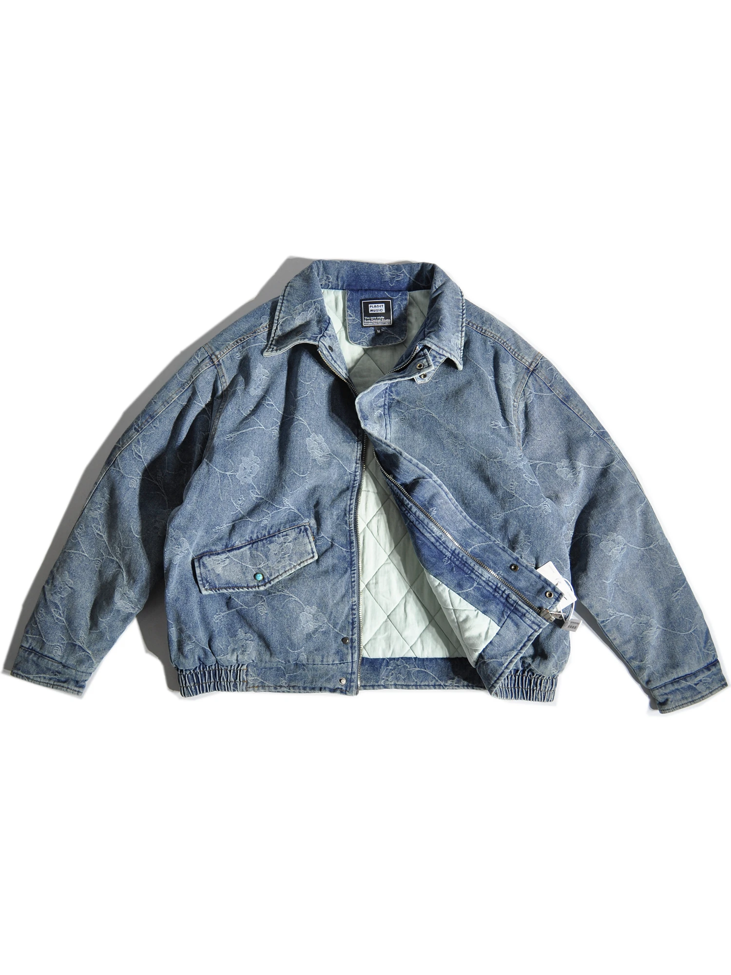 Винтажная джинсовая куртка с цветочной вышивкой в японском стиле, свободного кроя, теплая, утолщенная, на молнии, для молодежи
Винтажная джинсовая куртка с цветочной вышивкой в японском стиле, свободного кроя, теплая, утолщенная, на молнии, для молодежи