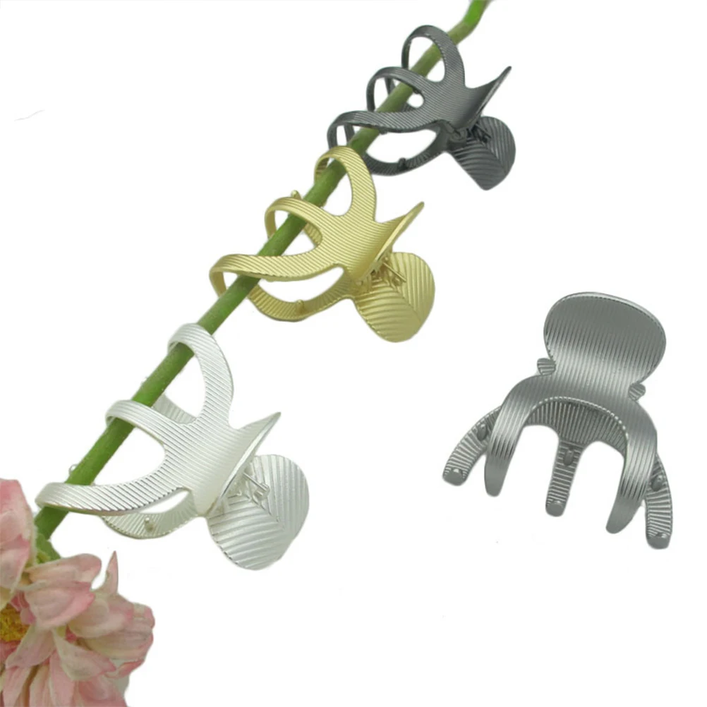 4Pcs Hair Claw Clips Alloy Material Strong Hold Non Slip Smooth for Women Girls Large Jaw Clamps Styling Accessories
4Pcs Hair Claw Clips Alloy Material Strong Hold Non Slip Smooth for Women Girls Large Jaw Clamps Styling Accessories