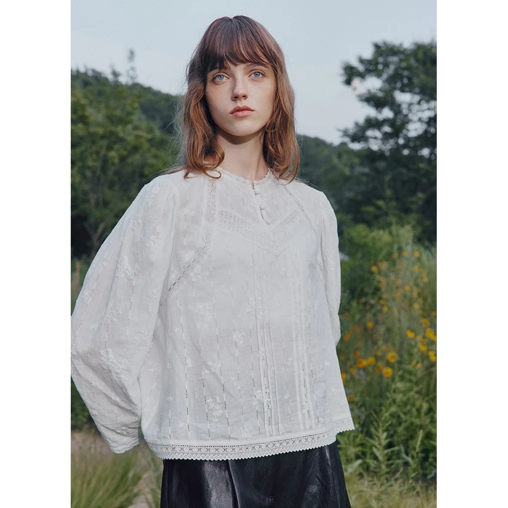 Pure Cotton Embroidered Shirt Hollow out Lace Splicing Versatile Top Korean Style Button Detail Slimming Effect Long Sleeve r...
Pure Cotton Embroidered Shirt Hollow out Lace Splicing Versatile Top Korean Style Button Detail Slimming Effect Long Sleeve r...
