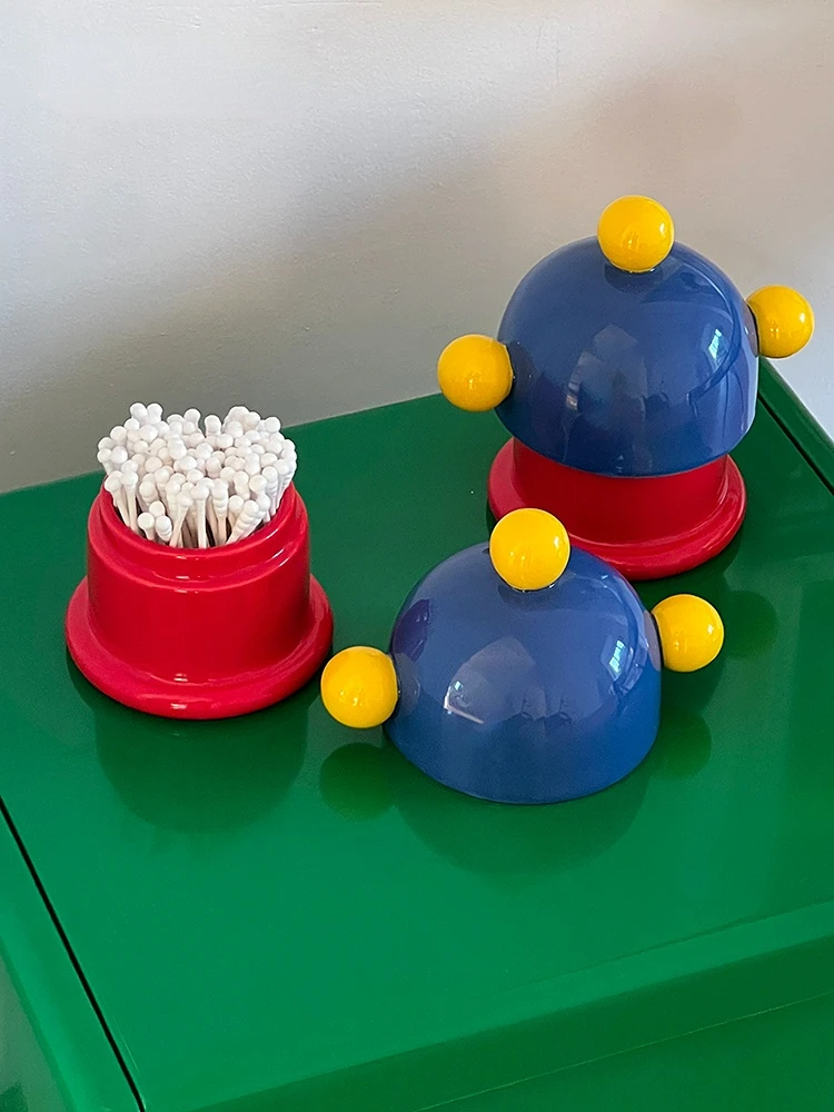 Bauhaus Lovely Color Contrast Ball Cotton Stick Storage Box Toothpick Barrel Dental Floss Can Table Top Decor Tank Containers
Bauhaus Lovely Color Contrast Ball Cotton Stick Storage Box Toothpick Barrel Dental Floss Can Table Top Decor Tank Containers
