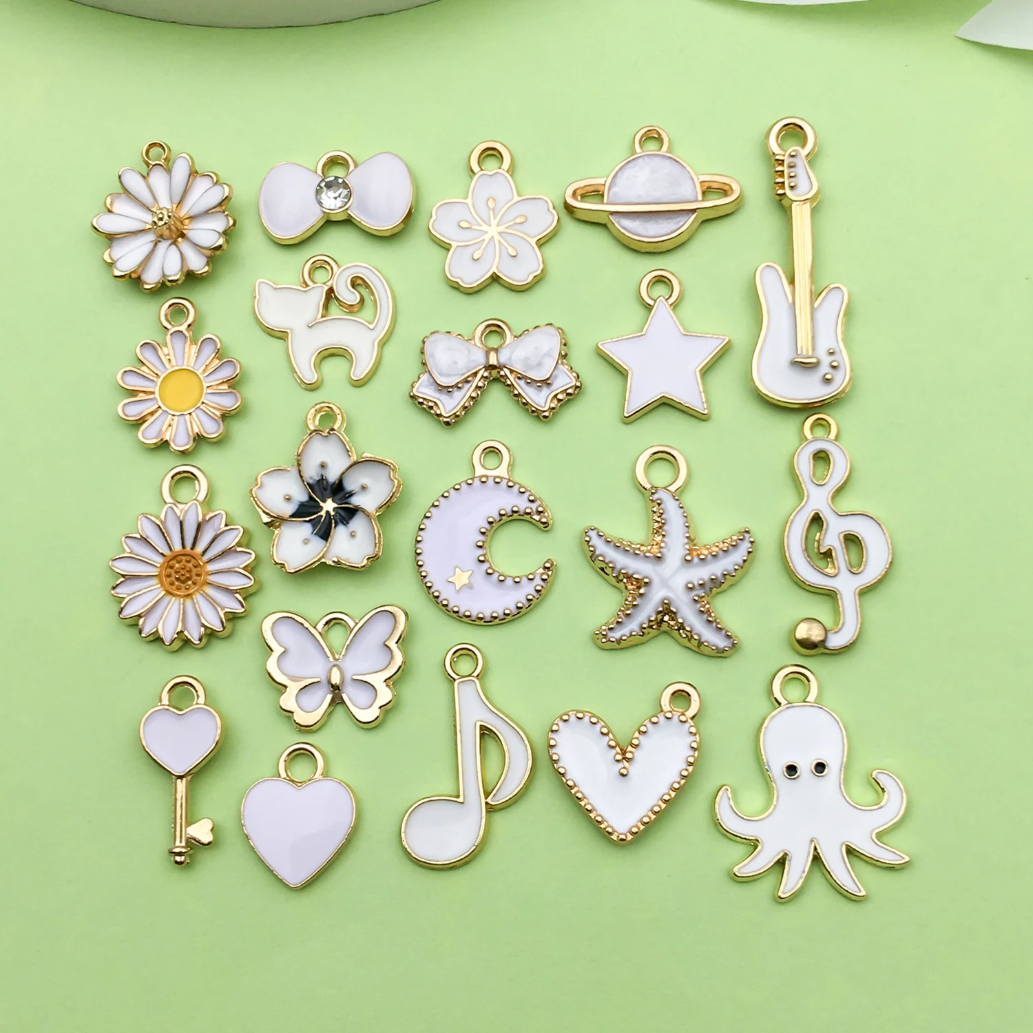 20pcs White Enamel Charms Alloy Music, Flowers, Heart Pendants for DIY Bracelet Necklace Jewelry Making Accessories
20pcs White Enamel Charms Alloy Music, Flowers, Heart Pendants for DIY Bracelet Necklace Jewelry Making Accessories