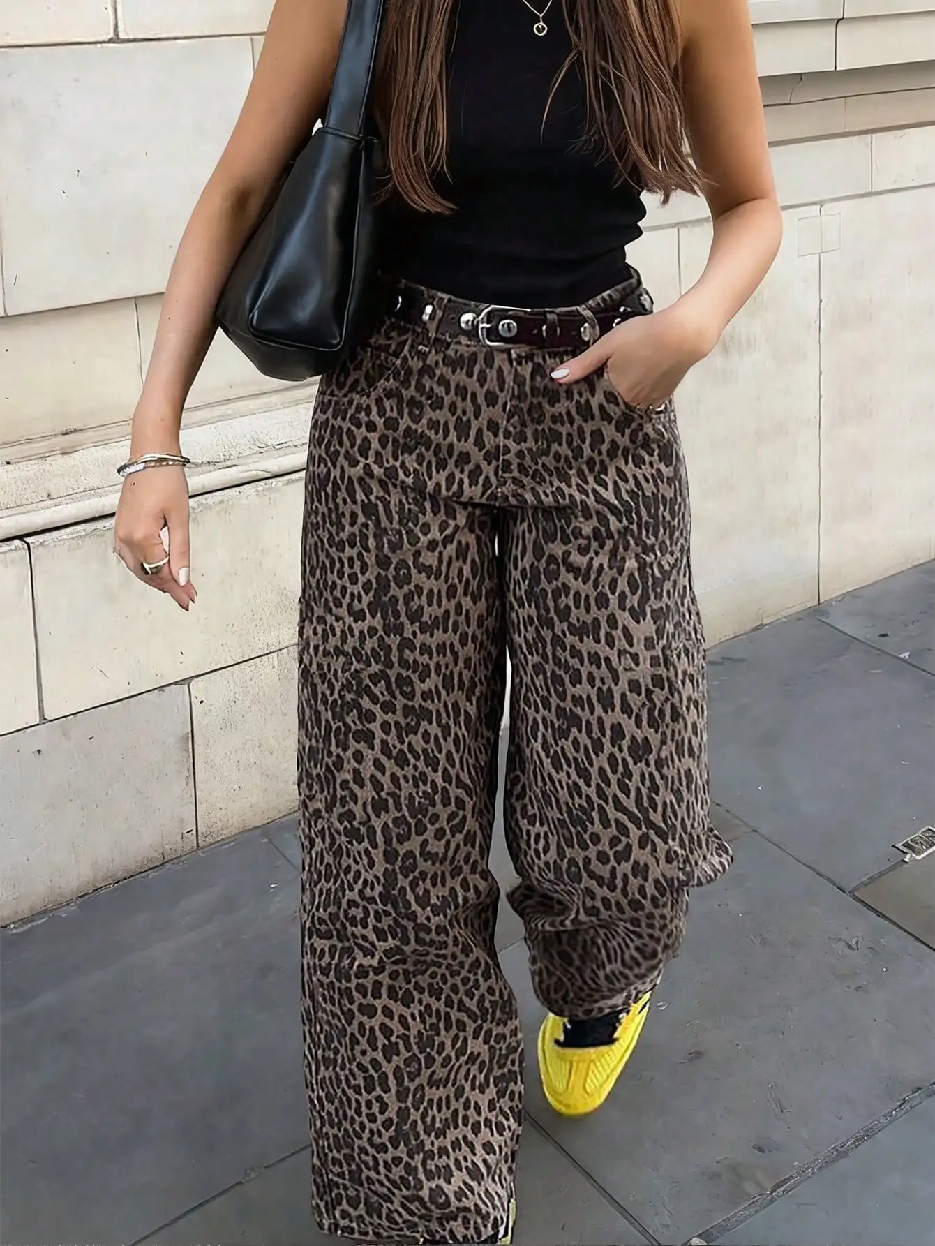 Джинсы с высокой талией и широкими штанинами в стиле Y2K с леопардовым принтом и боковыми карманами, винтажные джинсовые брюки для женщин
Джинсы с высокой талией и широкими штанинами в стиле Y2K с леопардовым принтом и боковыми карманами, винтажные джинсовые брюки для женщин