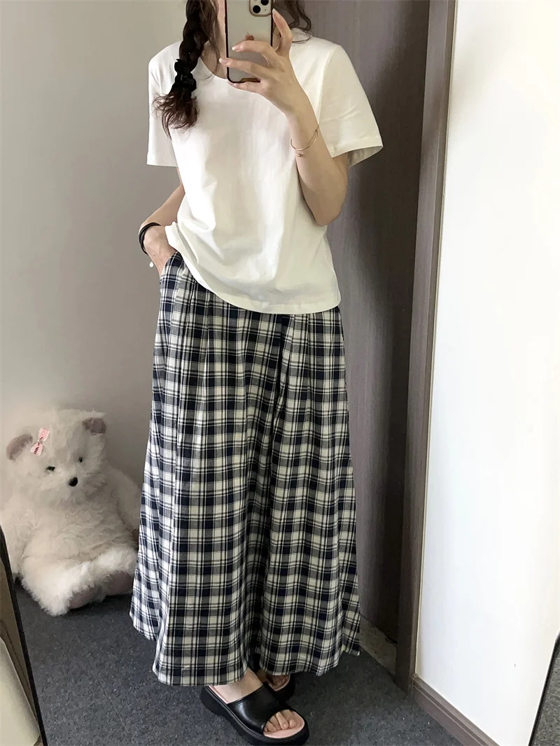 White Black Plaid Skirt Cotton Maxi Midi Long Skirts Women Summer Pleated A-Line #e-girl fairycore 2000s aesthetic korean cloth
White Black Plaid Skirt Cotton Maxi Midi Long Skirts Women Summer Pleated A-Line #e-girl fairycore 2000s aesthetic korean cloth