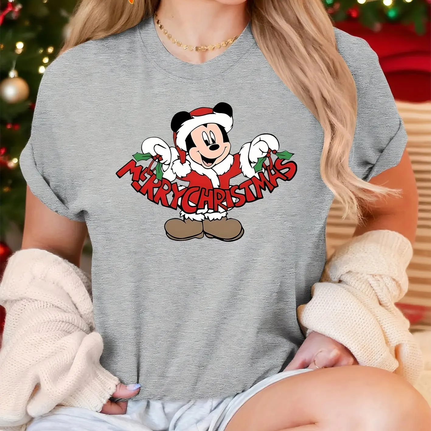 Disney Mickey Mouse Christmas T-Shirt Cotton Women Casual Trendy Oversized Streetwear Loose Short Sleeve Unisex Event Outfit
Disney Mickey Mouse Christmas T-Shirt Cotton Women Casual Trendy Oversized Streetwear Loose Short Sleeve Unisex Event Outfit