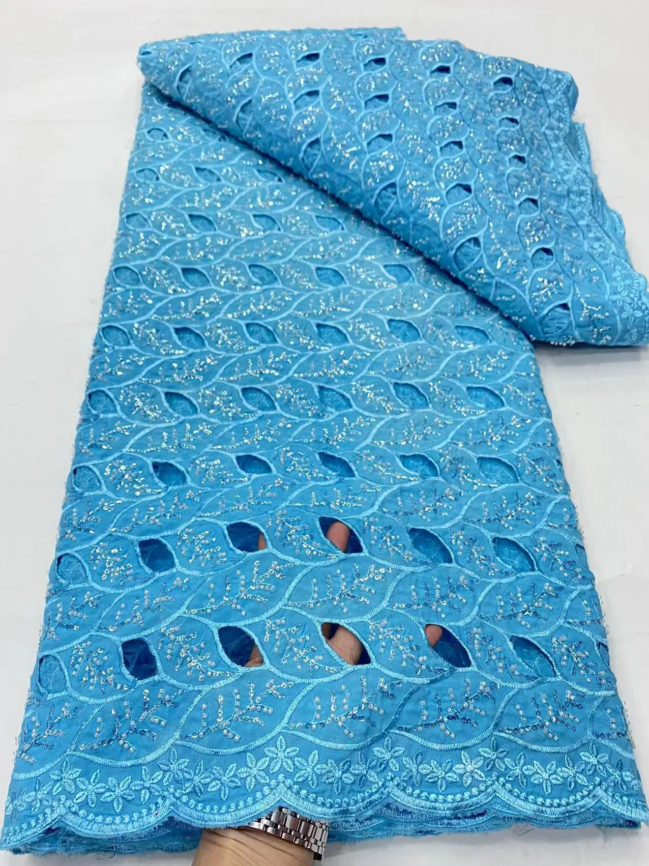African Lace Fabrics For Women Wedding Dresses Tulle Cotton Linen Sequin Beaded Embroidery Fabric In By The Meter 5Yards DP0118
African Lace Fabrics For Women Wedding Dresses Tulle Cotton Linen Sequin Beaded Embroidery Fabric In By The Meter 5Yards DP0118