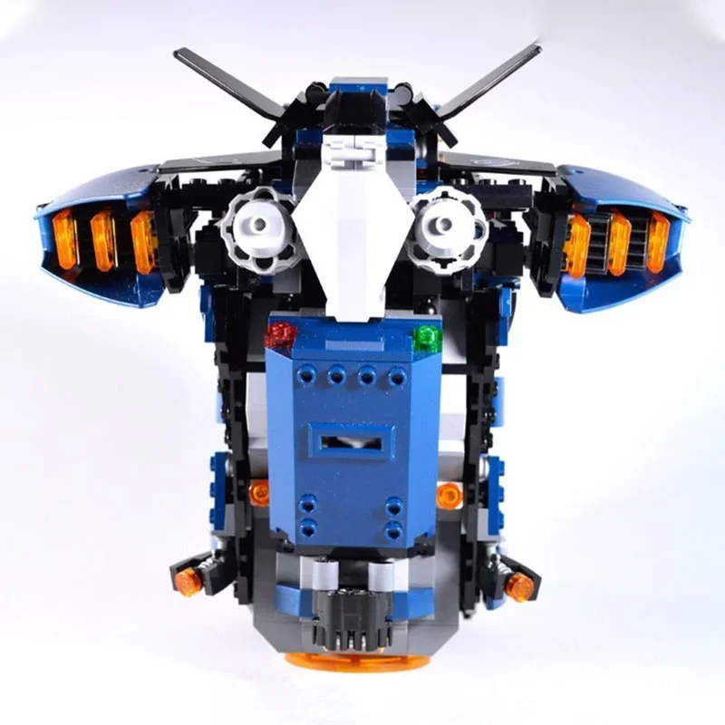 811pcs MOC Avengerses Bike Transporter Super Model Building Blocks Architecture Assembly DIY Creative Idea Display Brick Gift
811pcs MOC Avengerses Bike Transporter Super Model Building Blocks Architecture Assembly DIY Creative Idea Display Brick Gift