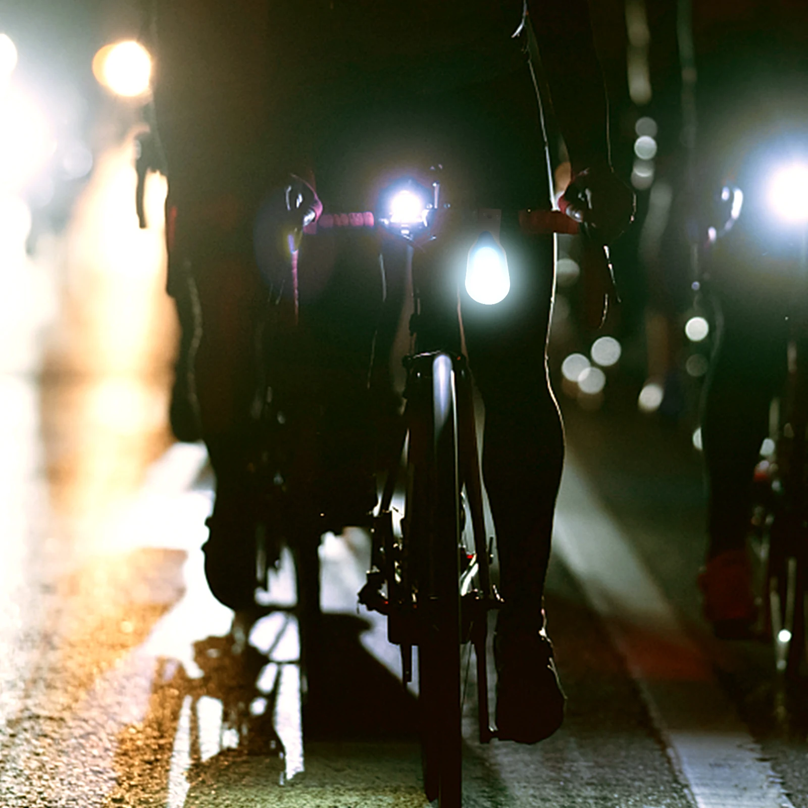 2pcs Led Backpack Clip Lights Night Running Safety Light Portable Waterproof Durable Attachable For Outdoor Bike Belt Hat Vests 
2pcs Led Backpack Clip Lights Night Running Safety Light Portable Waterproof Durable Attachable For Outdoor Bike Belt Hat Vests