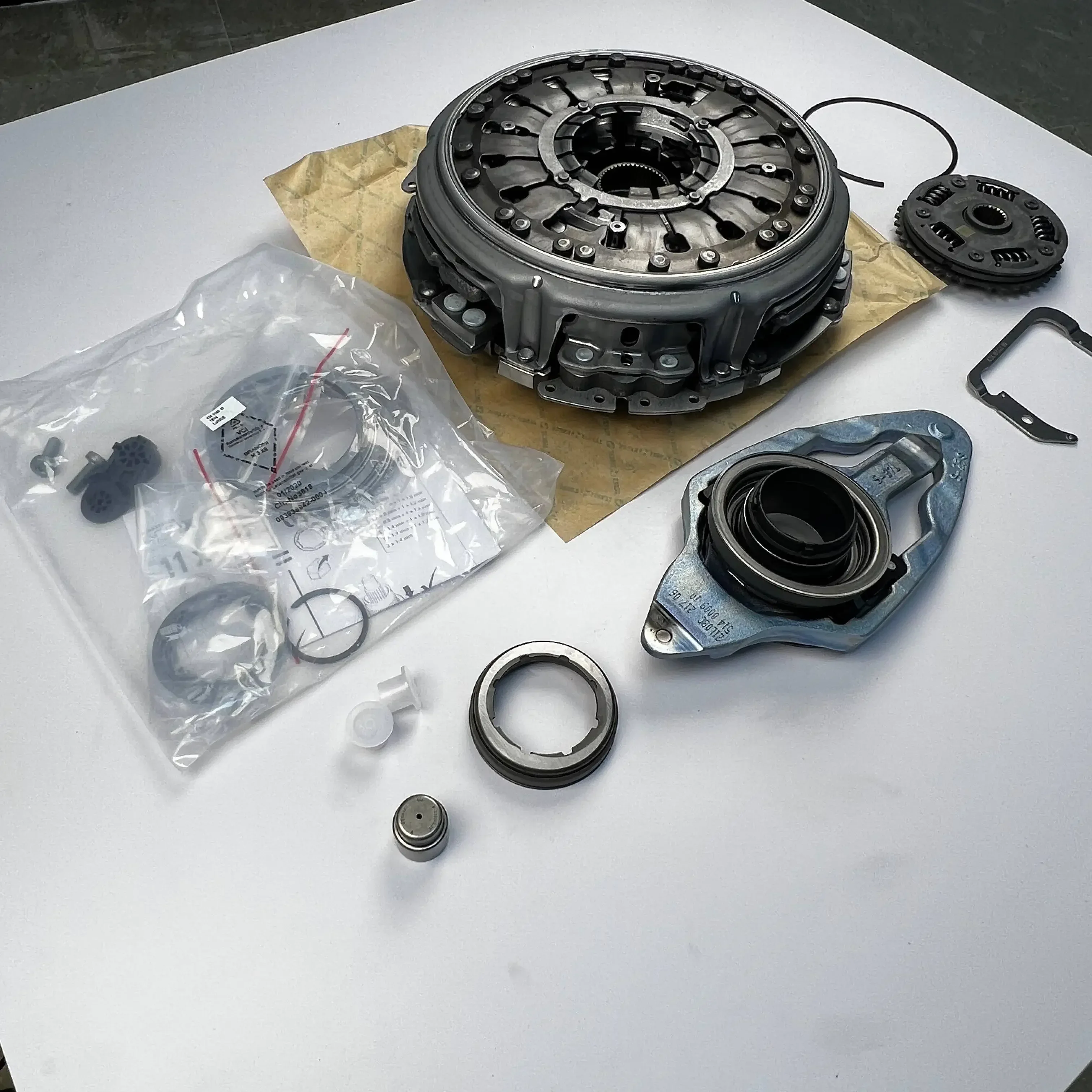 Hot Sell 0AM DQ200 Clutch 6020001000 Original Old Module Auto Transmission Gearbox For Brand New
Hot Sell 0AM DQ200 Clutch 6020001000 Original Old Module Auto Transmission Gearbox For Brand New