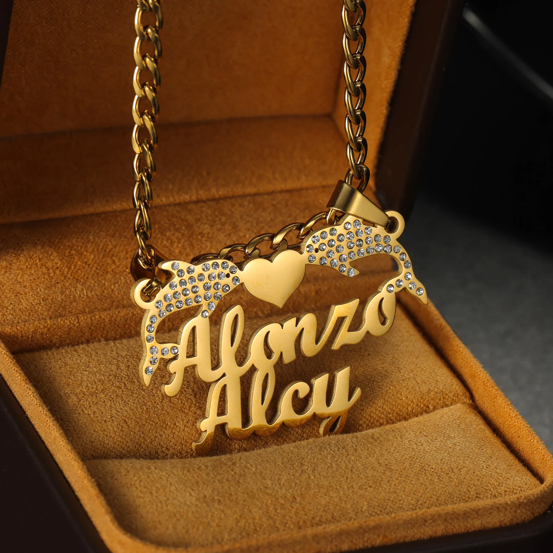 Персонализированное блестящее циркониевое ожерелье с именем для женщин и мужчин, блестящая табличка из нержавеющей стали, подарок на день рождения, Рождество, ювелирное изделие
Персонализированное блестящее циркониевое ожерелье с именем для женщин и мужчин, блестящая табличка из нержавеющей стали, подарок на день рождения, Рождество, ювелирное изделие