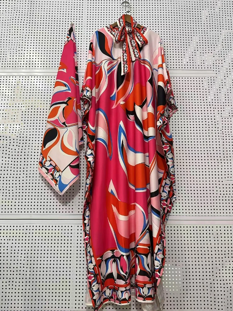 Retro geometric positioning printed loose dress 2025 summer women's wear puffy dress, fashionable bottom slit dress + silk scarf
Retro geometric positioning printed loose dress 2025 summer women's wear puffy dress, fashionable bottom slit dress + silk scarf