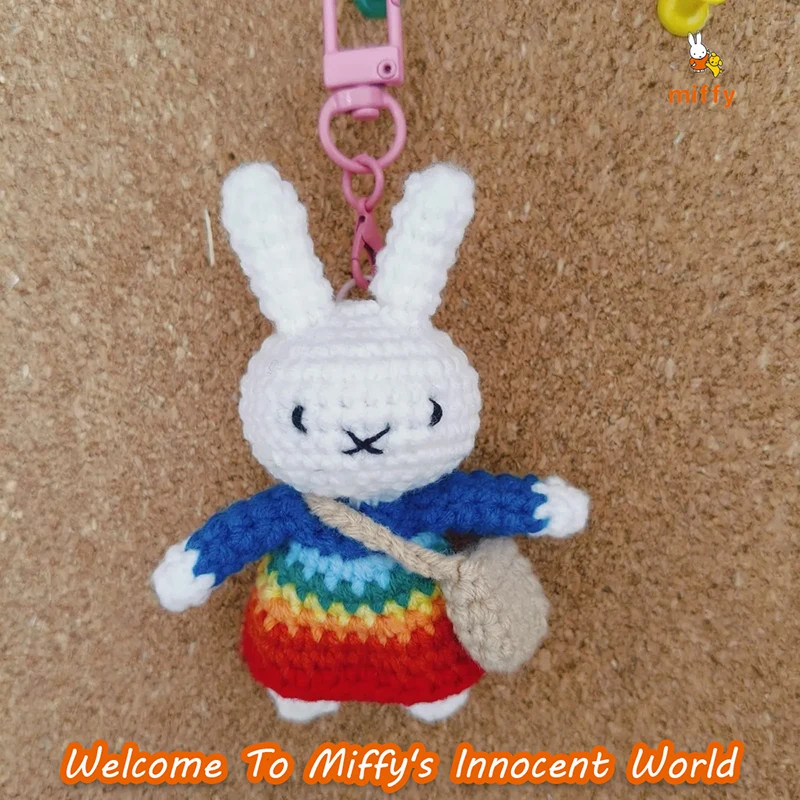 Kawaii Miffy плюшевая кукла мультфильм крючок ручной работы ткацкая серия пушистые мягкие игрушки креативный плюшевый брелок аниме аксессуары подарки
Kawaii Miffy плюшевая кукла мультфильм крючок ручной работы ткацкая серия пушистые мягкие игрушки креативный плюшевый брелок аниме аксессуары подарки